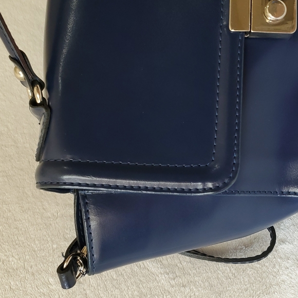 Vera Pelle Blue Crossbody Bag - Picture 3 of 11